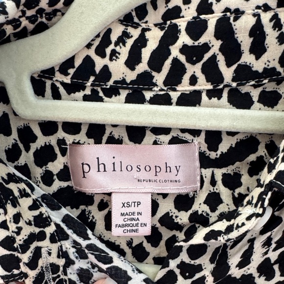 Philosophy Black and Tan Leopard Button Down Shirt - Picture 2 of 8